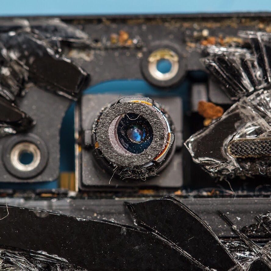 Ремонт iPhone - замена аккумулятора